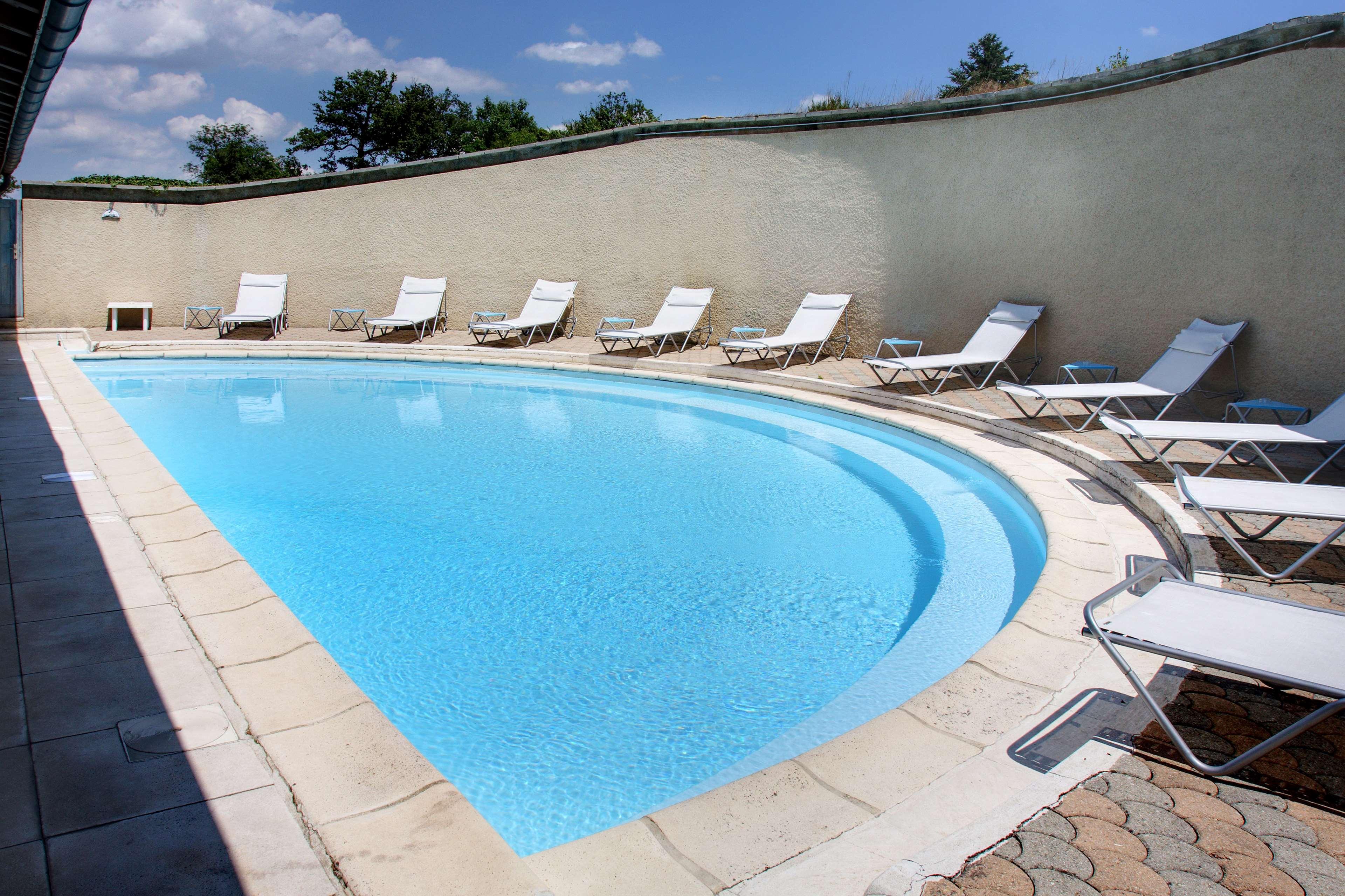 Best Western Golf D'Albon Dış mekan fotoğraf