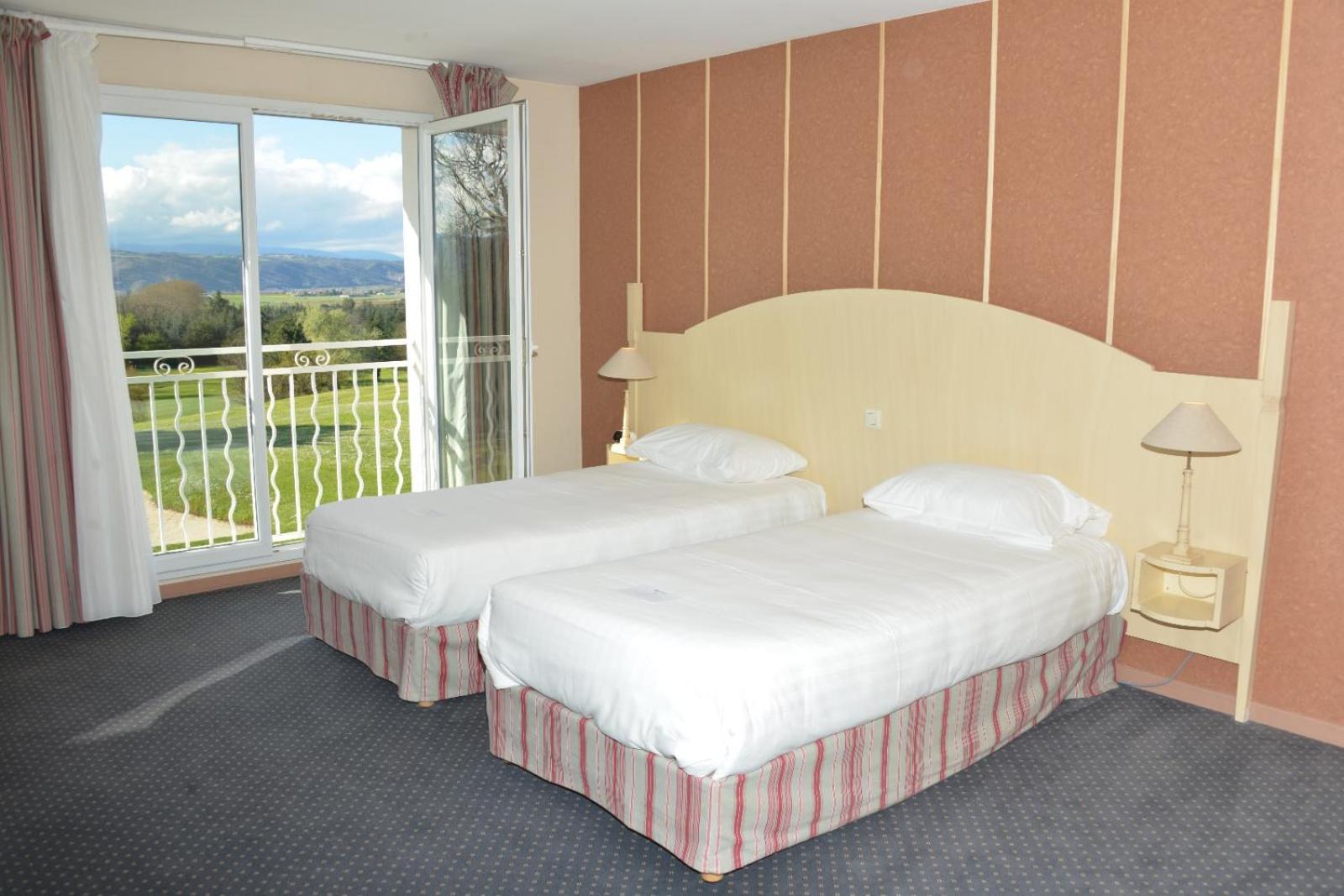 Best Western Golf D'Albon Dış mekan fotoğraf