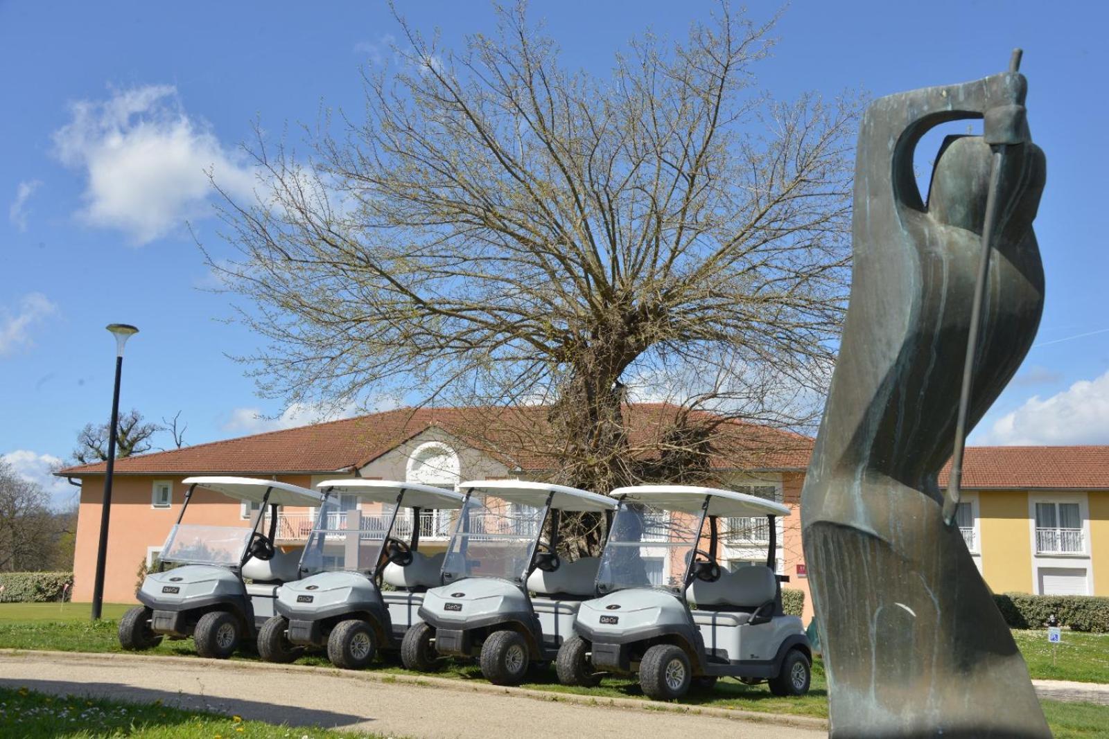 Best Western Golf D'Albon Dış mekan fotoğraf