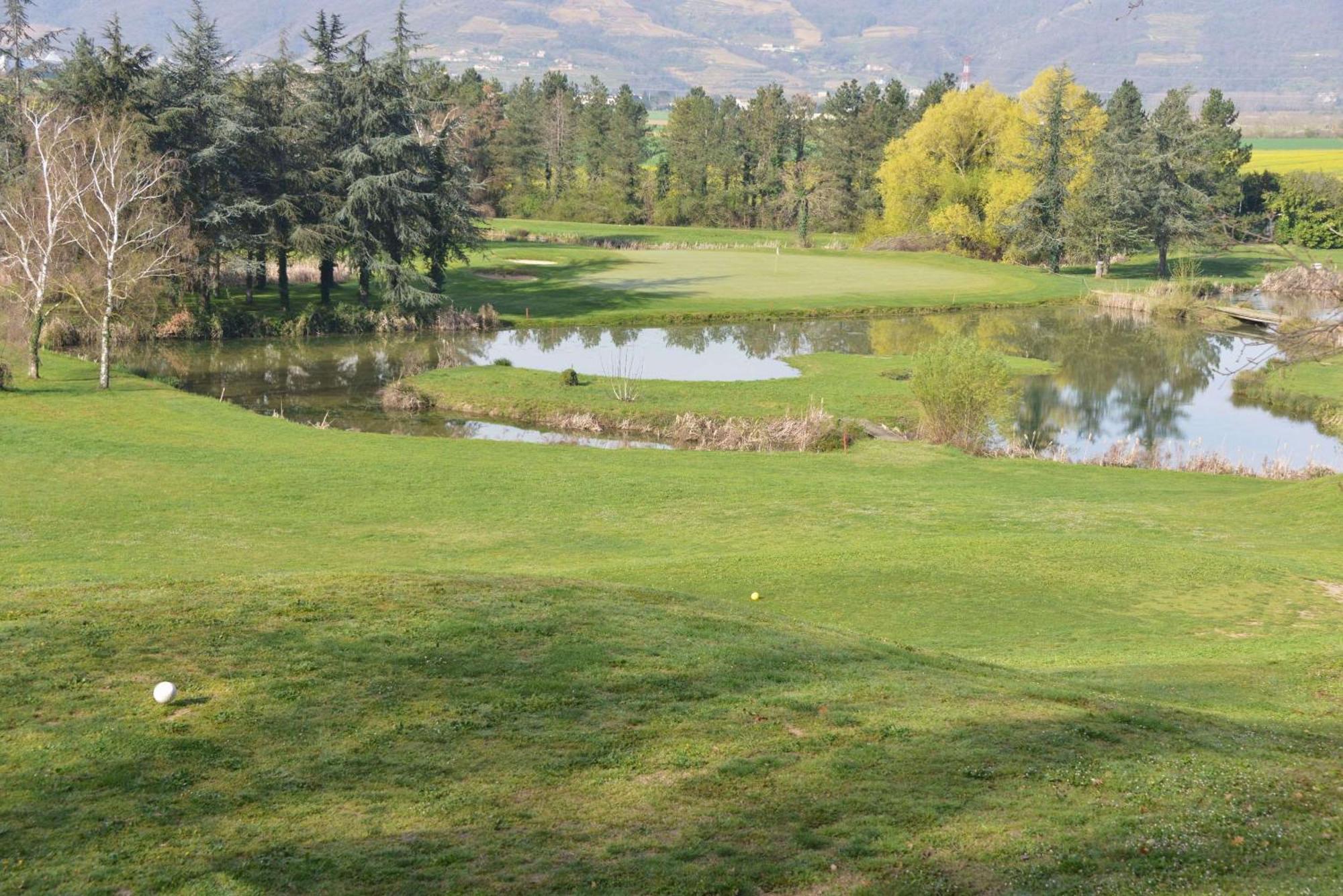Best Western Golf D'Albon Dış mekan fotoğraf